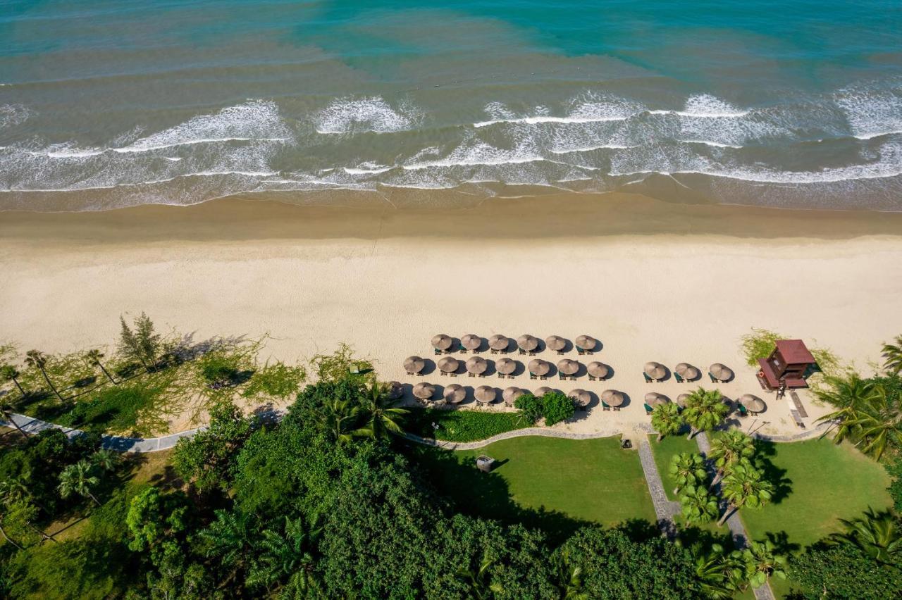 Pullman Oceanview Bay & Sanya