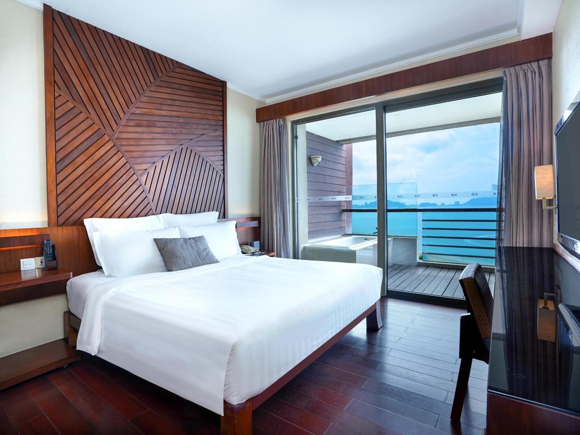 Pullman Oceanview Bay &