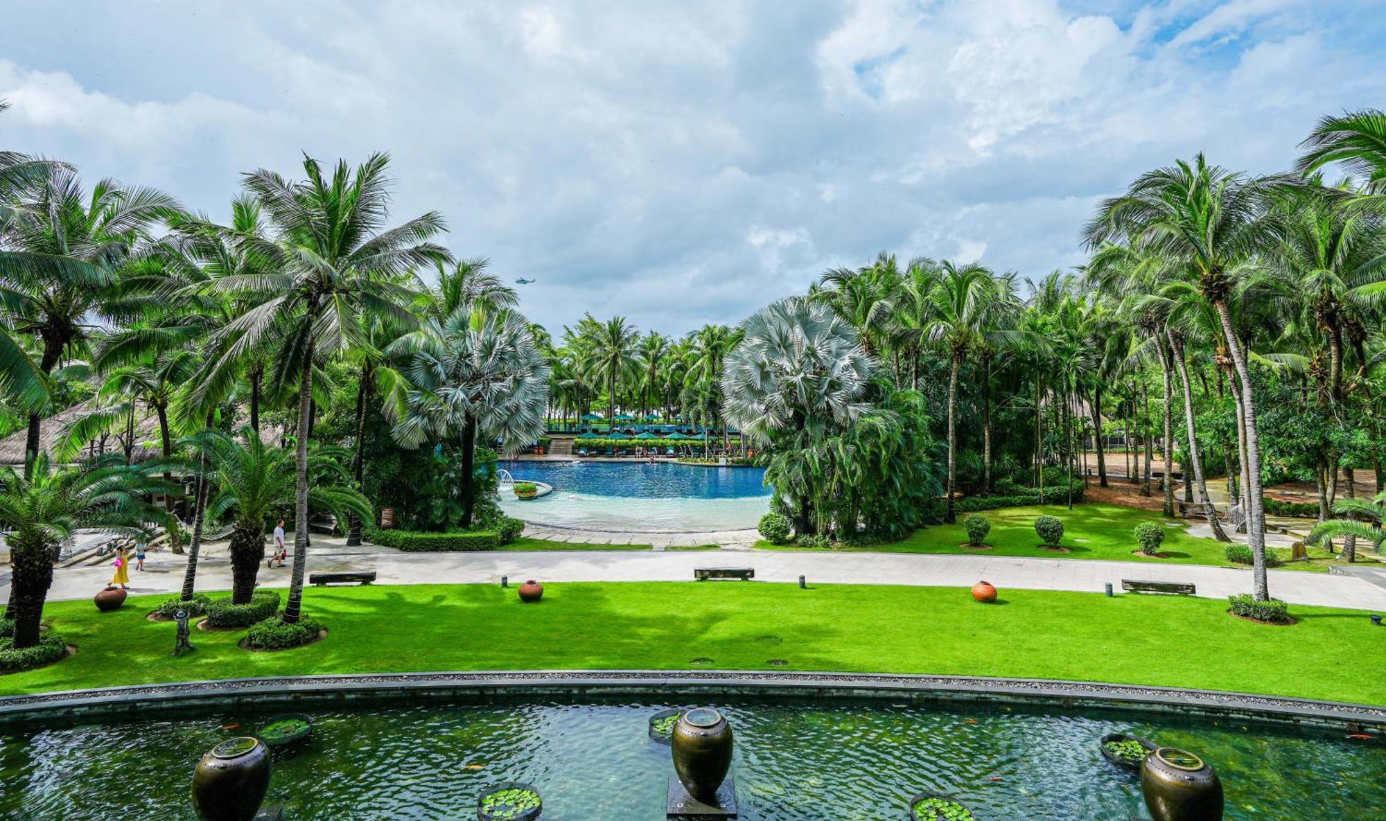Pullman Oceanview Bay & 5* Sanya